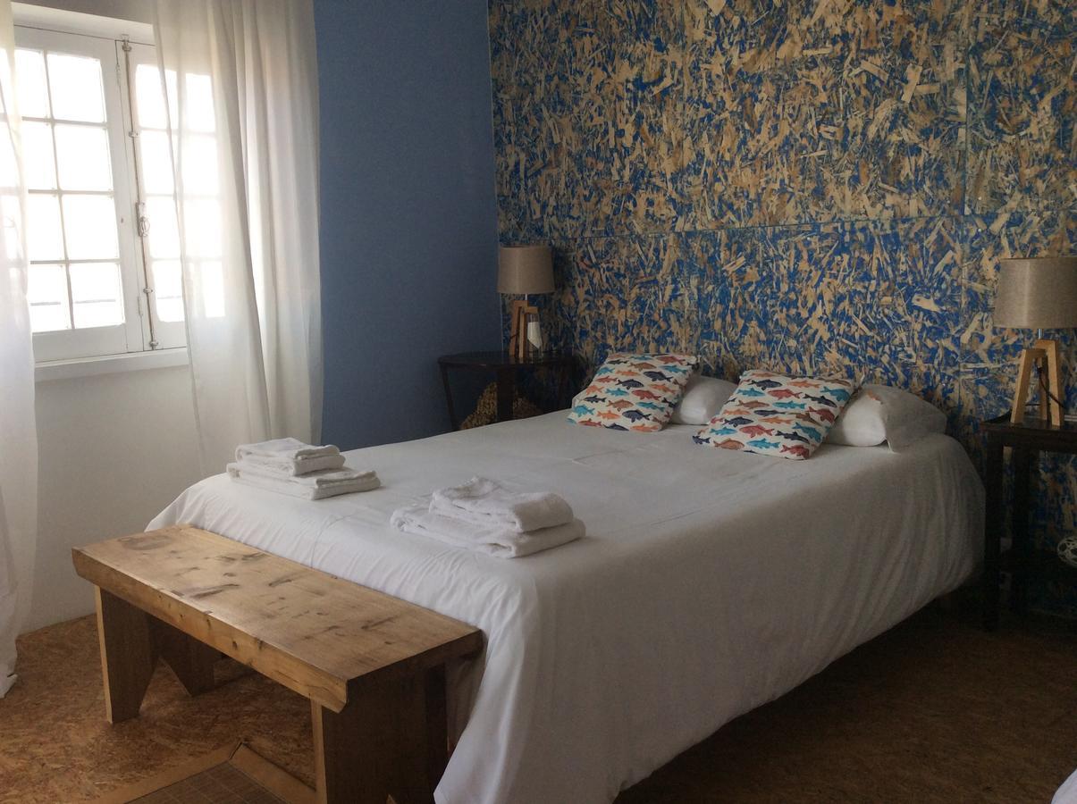 Marina Lounge Hostel Ponta Delgada Extérieur photo
